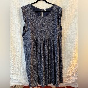 Sleeveless Blue Paisley Dress